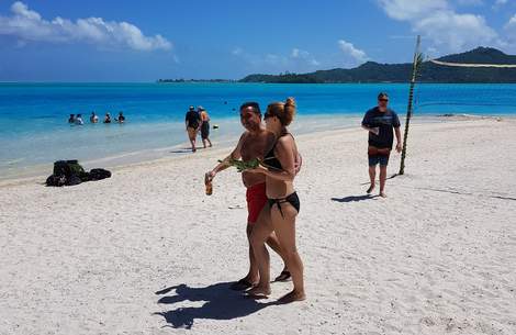 Motu Pass with Lunch